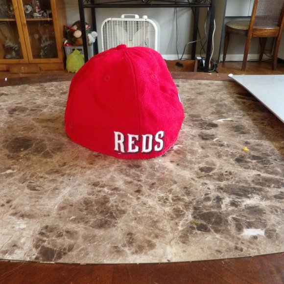 New Era 59 fifty Cincinnati Reds Baseball Hat - Picture 3 of 5